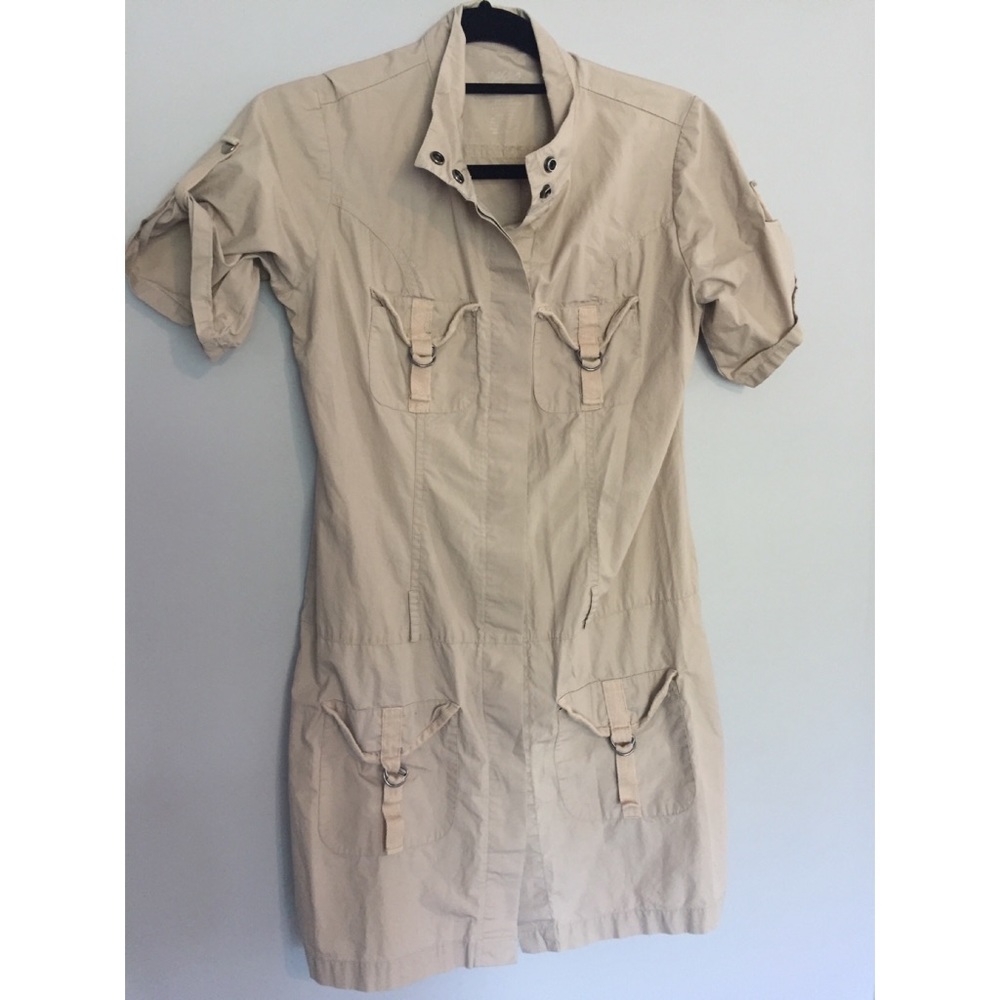 Dress with pockets
